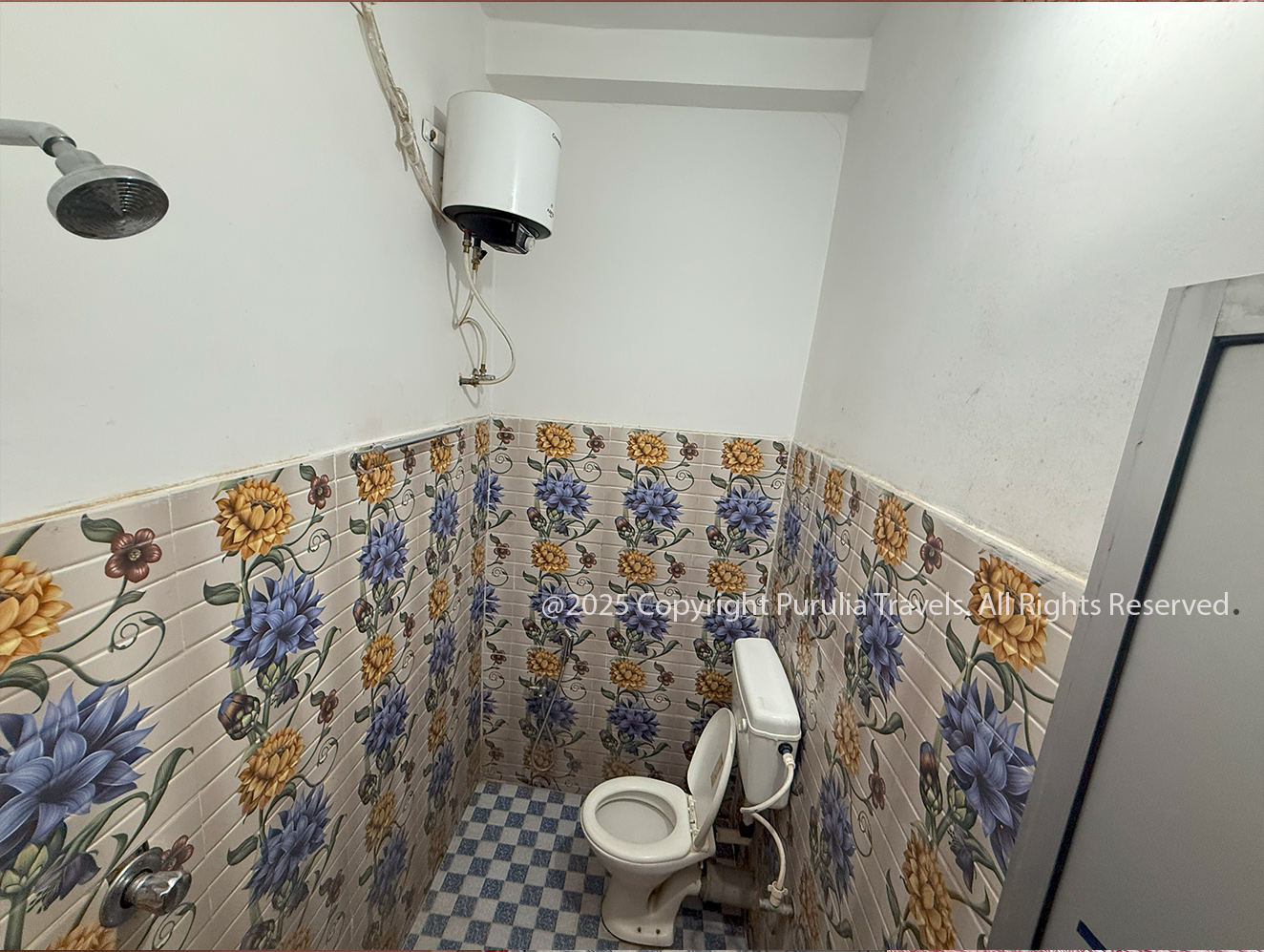 Super Deluxe Room with AC-Mamata Hotel