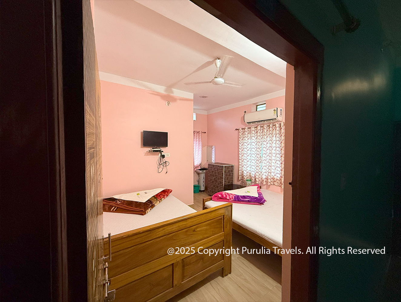 Super Deluxe Room with AC-Mamata Hotel